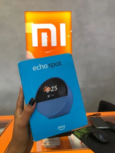 Amazon Echo Spot - Alexa