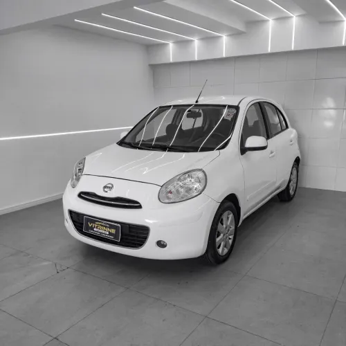 Nissan March SV 1.6 16V Flex Fuel 2014