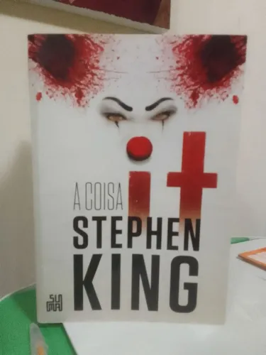 Livro Tema It a Coisa.