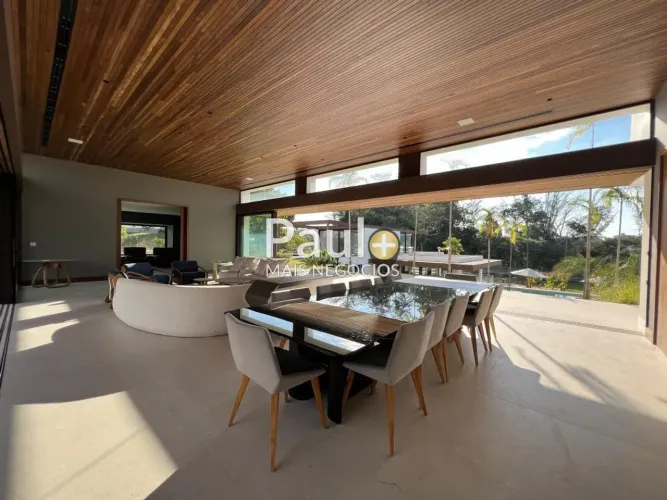Mansão à venda Sans Souci em Valinhos, com 5 suítes, com 5600 m², Village Sans Souci