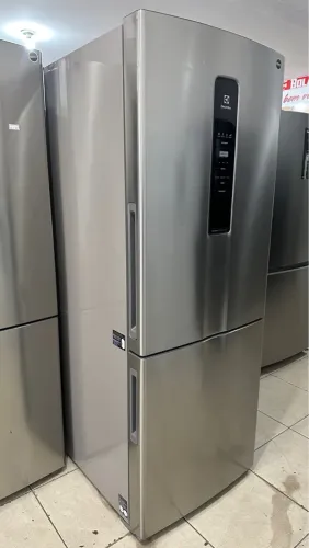 Geladeira Electrolux 488L