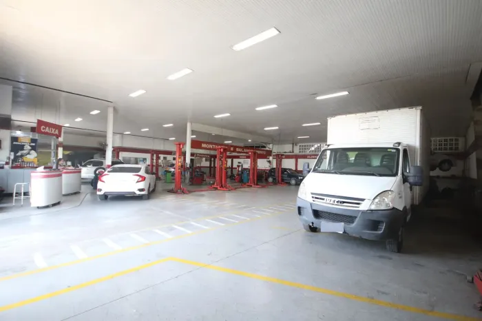 Loja na BR 101 em Jardim Limoeiro em excelente localização