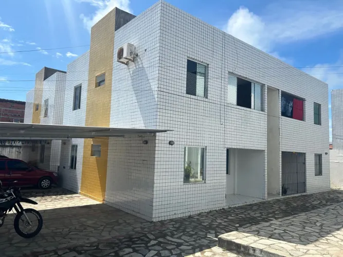 Apartamento térreo usado no bairro Paratibe 