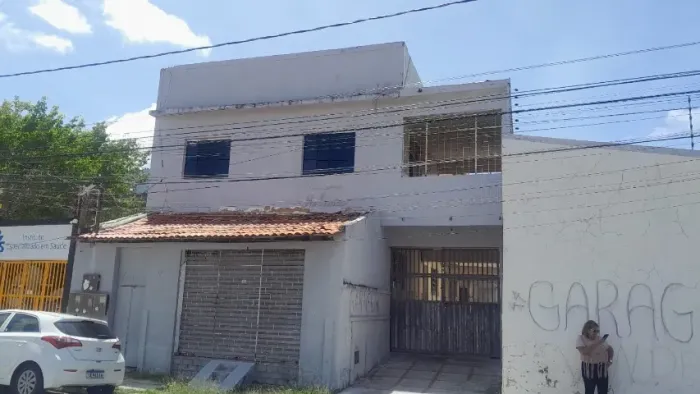 Prédio Comercial | Bairro; São Jose | Rua Senador Rollemberg | 700m²