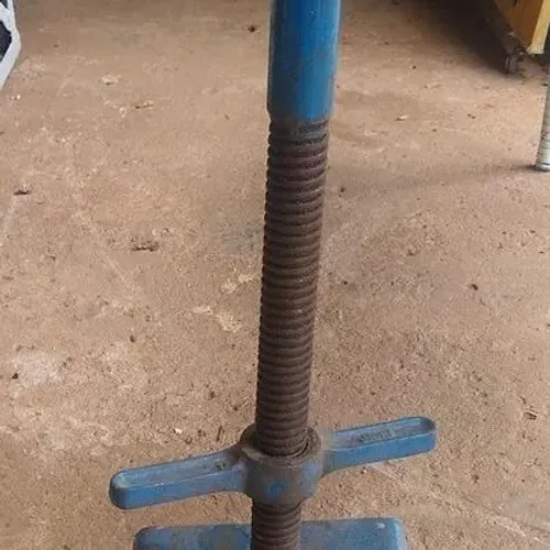 Sapata para andaime com base
