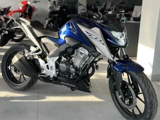 Honda Cb 300f twister abs 2026