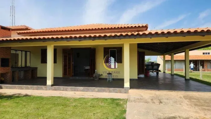 Casa com 2 dormitórios à venda por R$ 450.000,00 - Parte Norte - Barão de Antonina/SP