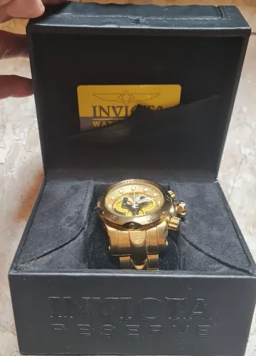 Relógio Invicta Reserve Dourado