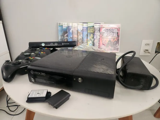 Xbox 360 desbloqueado LT com defeito.