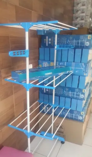 Varal de Chão Retrátil - Ideal para sua casa!