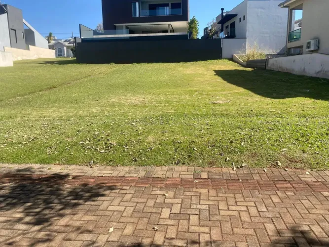 VILLAGGIO DO ENGENHO - R$ 745.000 - Terreno à venda, 707m², Jardim Tarobá, Cambé, Pr.