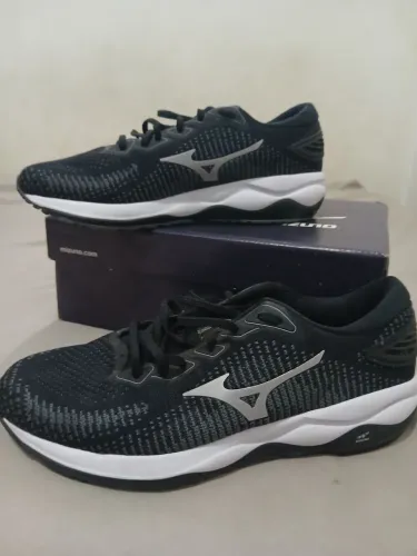 Tenis Mizuno novo original