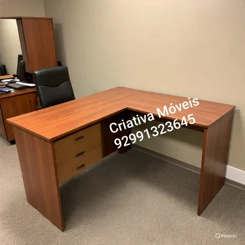 Mesa de escritório L