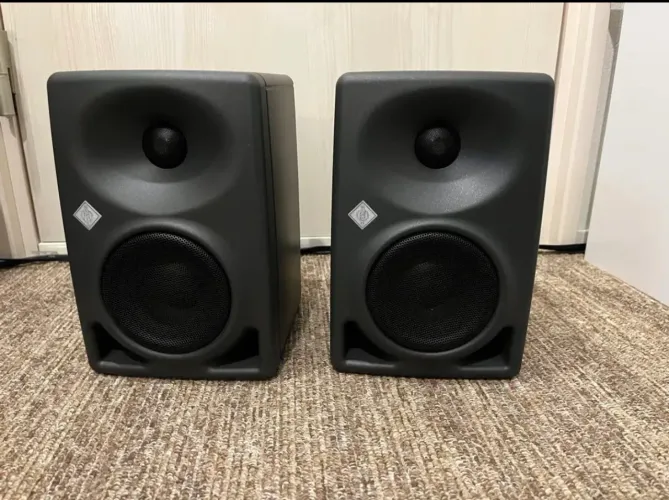 Neumann KH 80