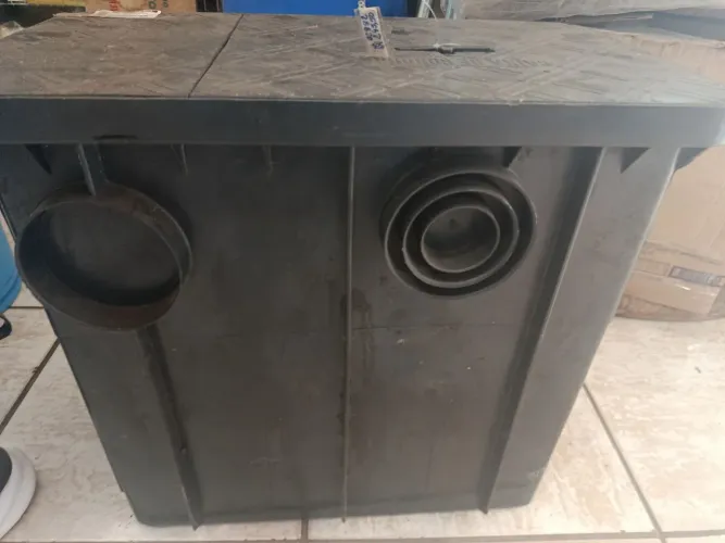 Caixa de gordura de 50litros com cesto