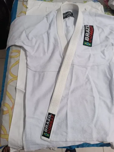 Kimono Jiu Jitsu - Brazil Combat