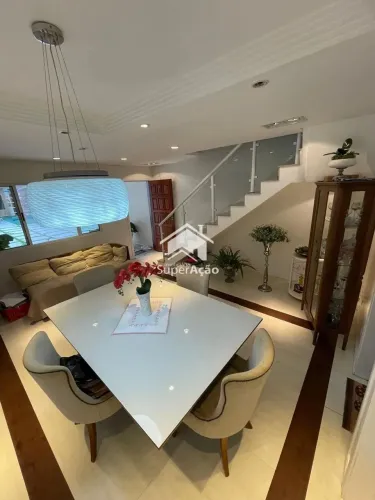 Casa em condomínio fechado - Ponte grande