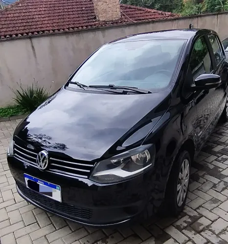 Volkswagen Fox 1.0 MI Total Flex 8V 5P 2014