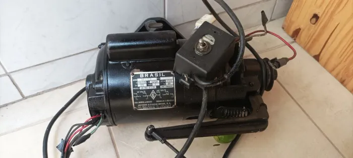 Motor Elétrico 1/2 - 56 - RC - 65 04