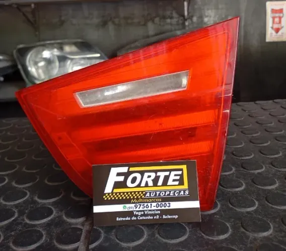Lanterna direita bmw 320 2009-2011