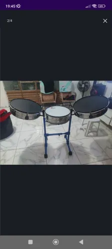 Vendo surdos compactos com BEGS 