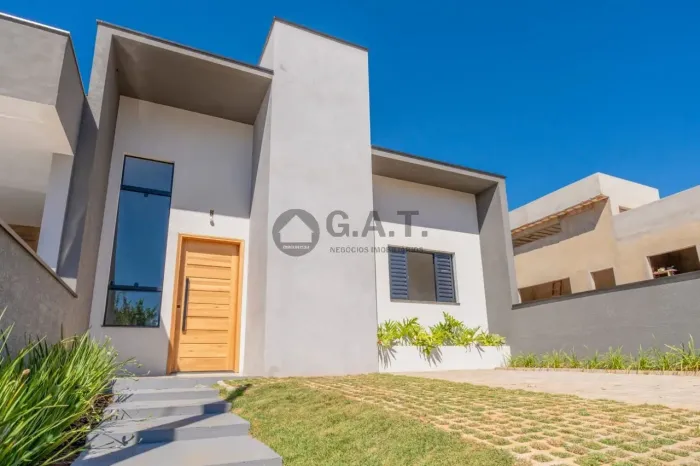 CASA EM CONDOMÍNIO À VENDA NO RESIDENCIAL SANTINON - SOROCABA/SP