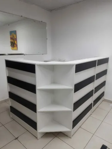 BALCÃO CAIXA RECEPÇÃO DE FÁBRICA