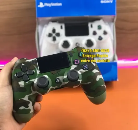 Controle de PS4 da Sony com cabo de carregar