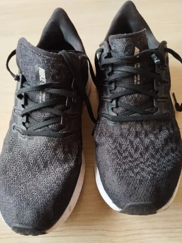 Tênis Nike Pegasus - Preto - excelente estado 