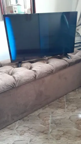Vendo TV queimada para retirar peças