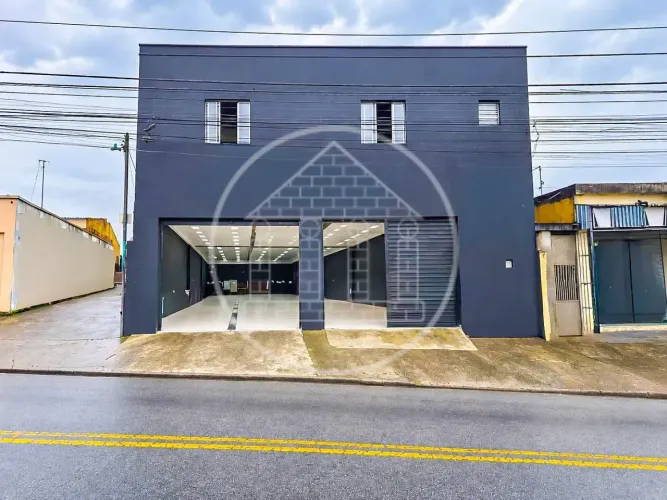 Salão Comercial 125m² para Locação Mezanino e 2 Banheiros Jardim Reimberg