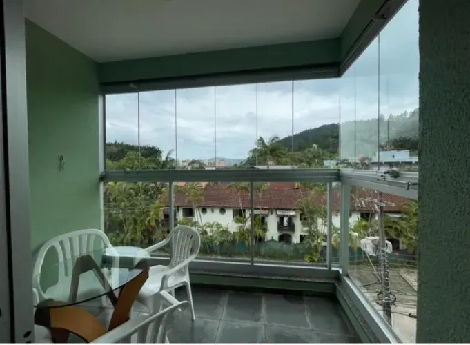 Apartamento para venda possui 70 metros quadrados com 2 quartos