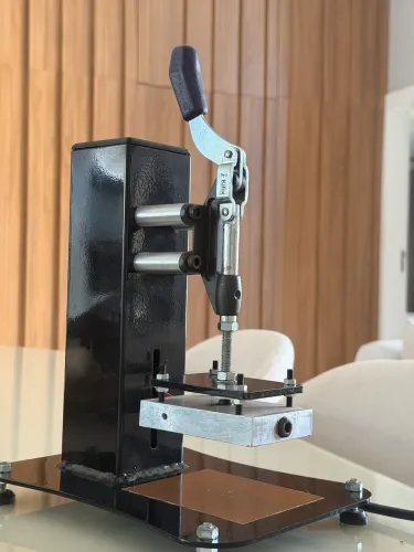 Maquina De Hot Stamping Gravar Couro Papel Baixo Relevo Foil