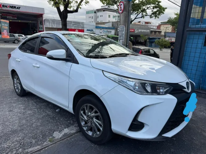 Toyota Yaris XS Sedan 1.5 Flex 16V 4P Aut. 2025
