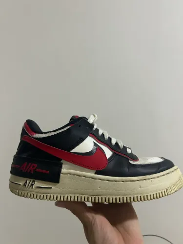 ? Nike Air Force 1 Shadow