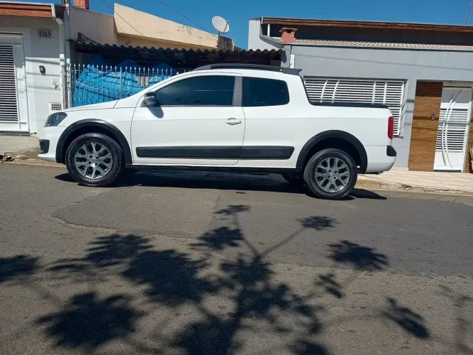 Volkswagen Saveiro Trendline 1.6 T.flex 8V CD 2015