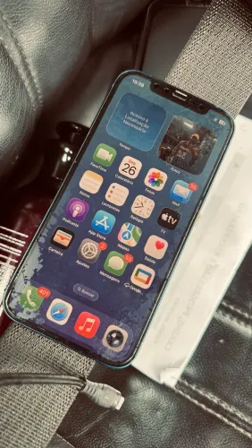 iPhone 12