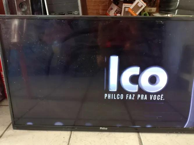 Tv 42 polegadas só vê meia tela