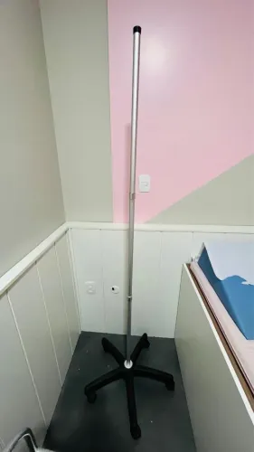 Suporte de bomba de infusão 