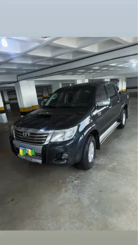 Toyota Hilux CD SRV D4-d 4X4 3.0 TDI Diesel AUT 2012
