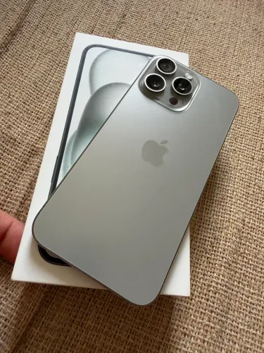 iPhone 15 Pro Max 256gb Muito Novo - impecável - Entrega grátis