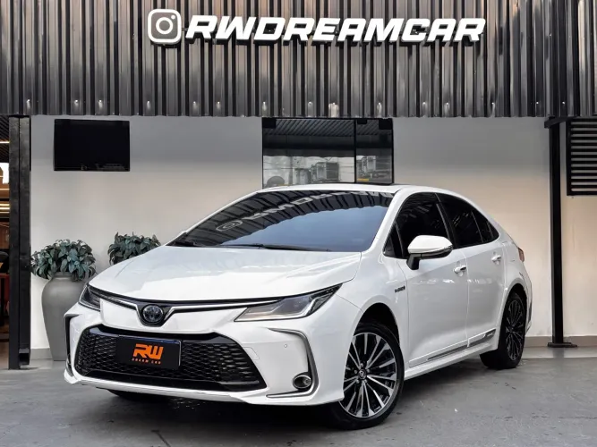Toyota Corolla Altis Prem. Hybrid 1.8 Flex AUT 2024