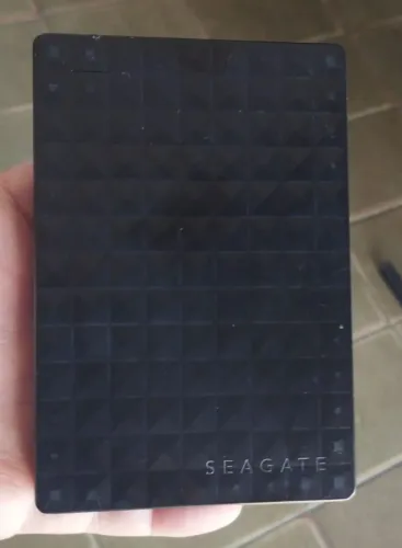HD externo original Seagate 2tb usado funcionando perfeitamente VENDA na TILTY'S GAMES 