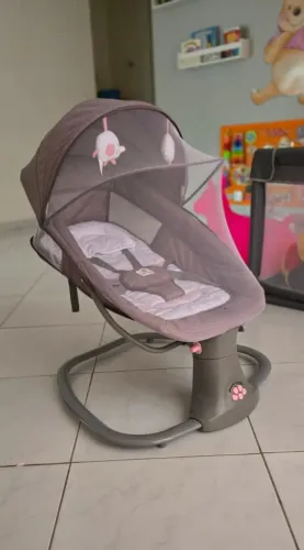 Cadeira de balanço elétrica para bebê 