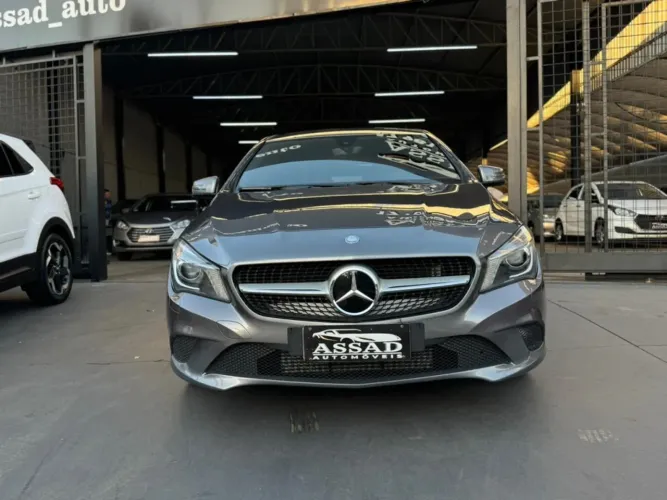 Mercedes-Benz CLA-200 Urban 1.6 TB 16v/flex Aut. 2016