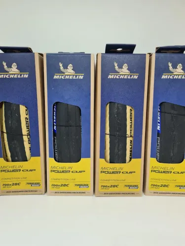 Par Pneus Michelin Power Cup 700x28C Tubeless Ready