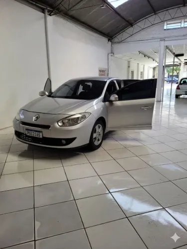 Renault Fluence Sed. Dynamique 2.0 16V Flex Aut. 2014