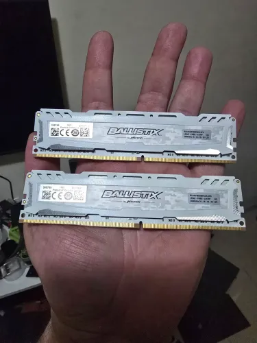 Memória 16gb DDR4 Crucial Ballistix