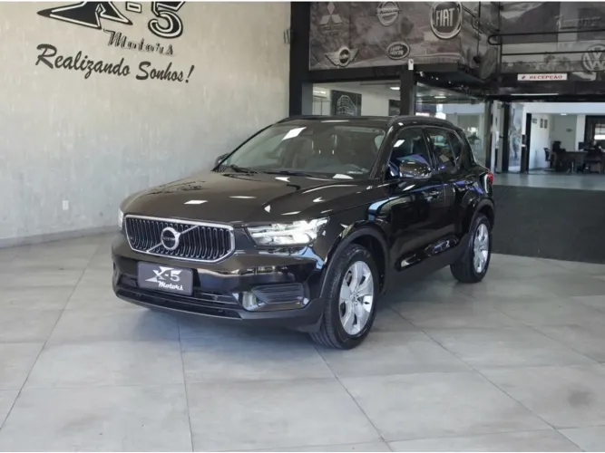 Volvo XC40 T-4 2.0 190cv FWD 2020