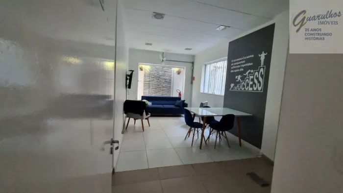 Sala para alugar por R$ 2.350,00/mês - Vila Galvão - Guarulhos/SP